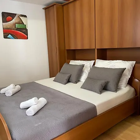 Apartments Coric Trogir Extérieur photo