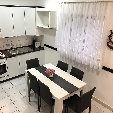 Apartments Coric Trogir Extérieur photo