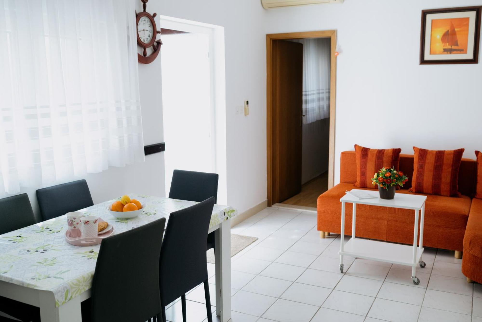 Apartment Coric *